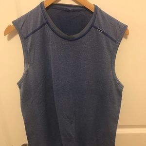 Lululemon Medium men’s cutoff T